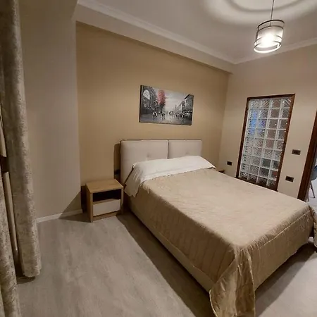 Tafa Апартаменты Тирана